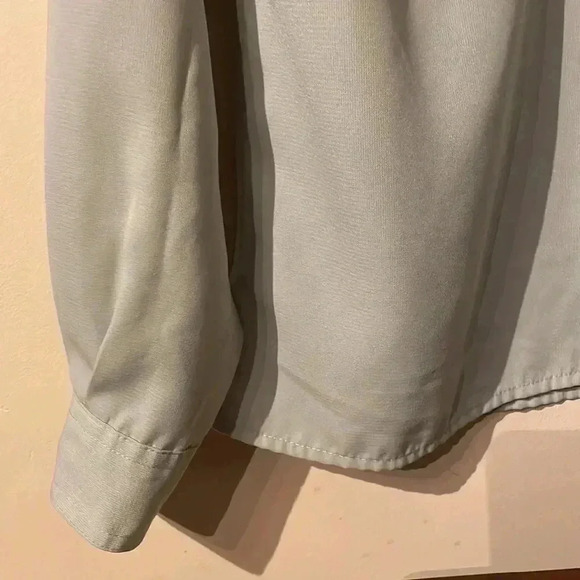 Apparenza Women's Small Sage Green Button-Up Blouse - Picture 4 of 8